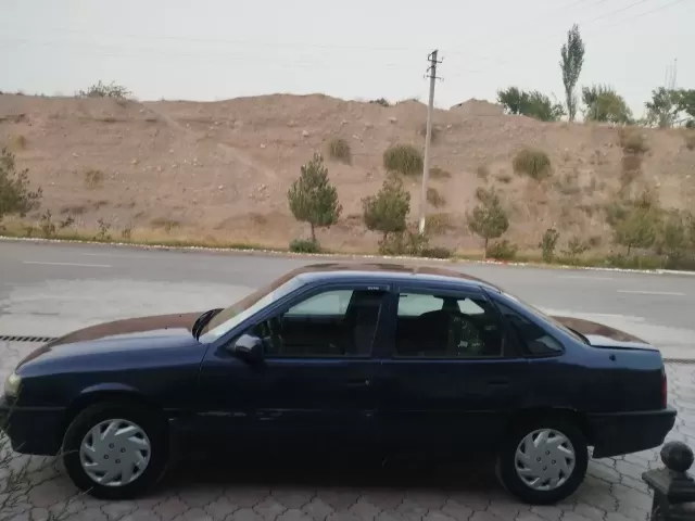 Opel Vectra A 1, avtobaza.tj