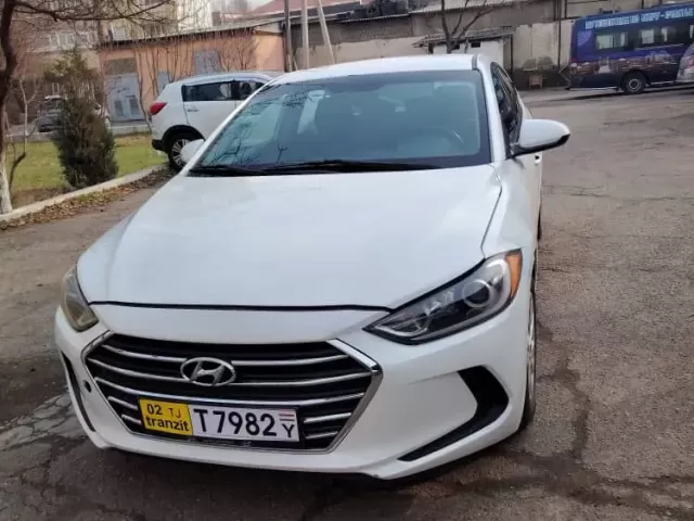 Hyundai Elantra 1, avtobaza.tj