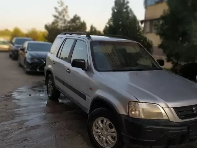 Honda CR-V 1, avtobaza.tj