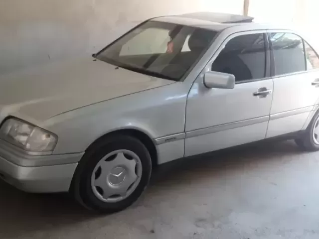 Mercedes-Benz E class 1, avtobaza.tj