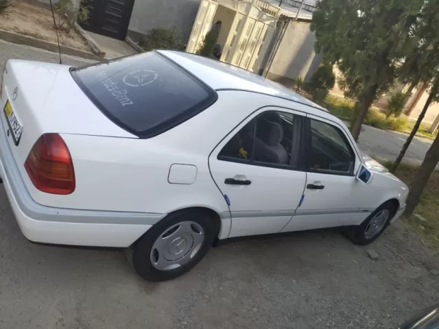 Mercedes-Benz C class 1, avtobaza.tj