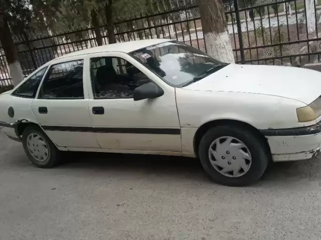 Opel Vectra A, 1991 1, avtobaza.tj