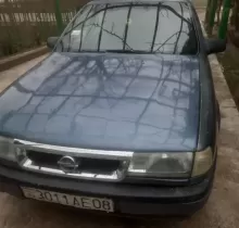 Opel Vectra A, 1990 в Бохтар (Курган-Тюбе) 