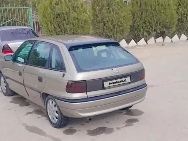 Opel Astra F 1, avtobaza.tj