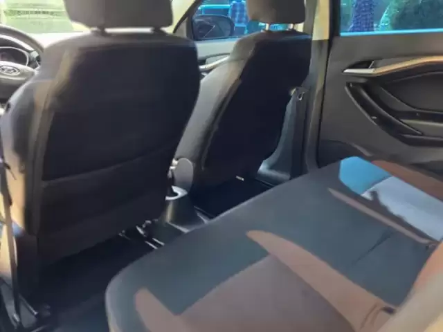 ВАЗ(Lada) Vesta, 2018 1, avtobaza.tj