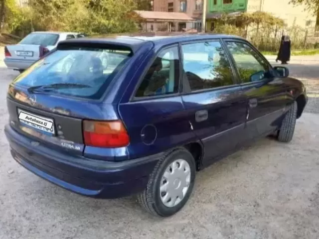 Opel Astra F 1, avtobaza.tj