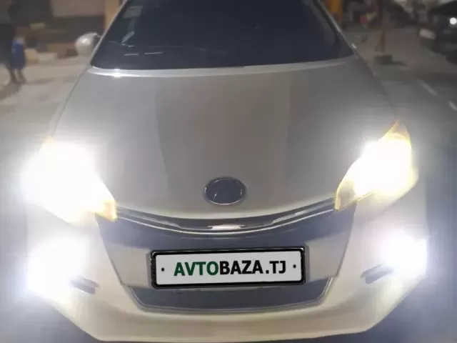 Toyota Wish 1, avtobaza.tj