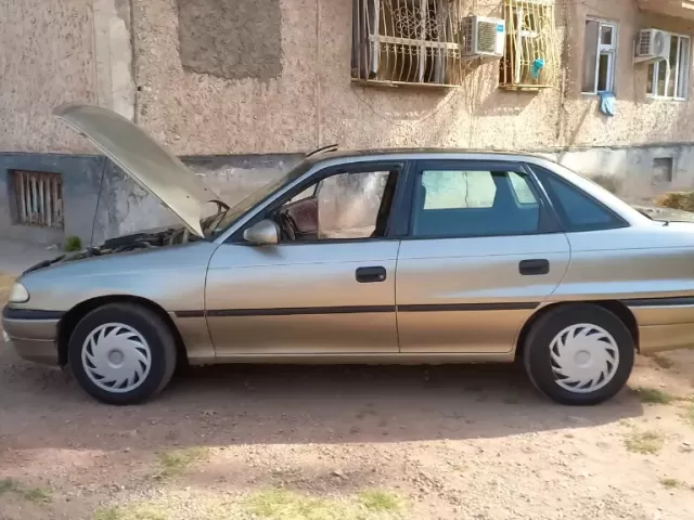 Opel Astra F 1, avtobaza.tj