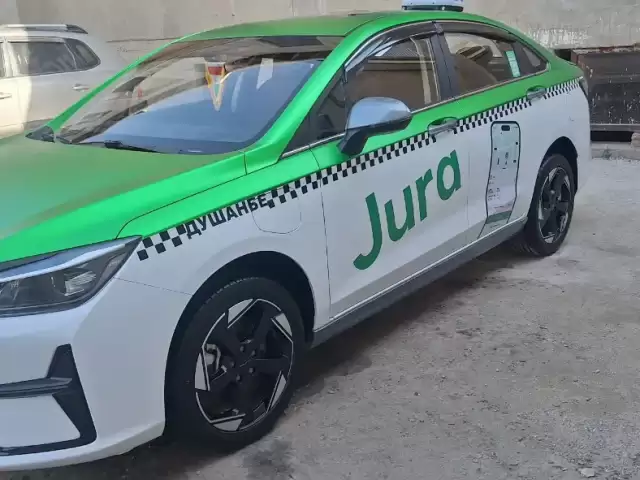 BAIC EU5, 2024 1, avtobaza.tj