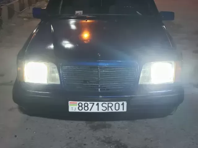 Mercedes-Benz W124, 1993 1, avtobaza.tj