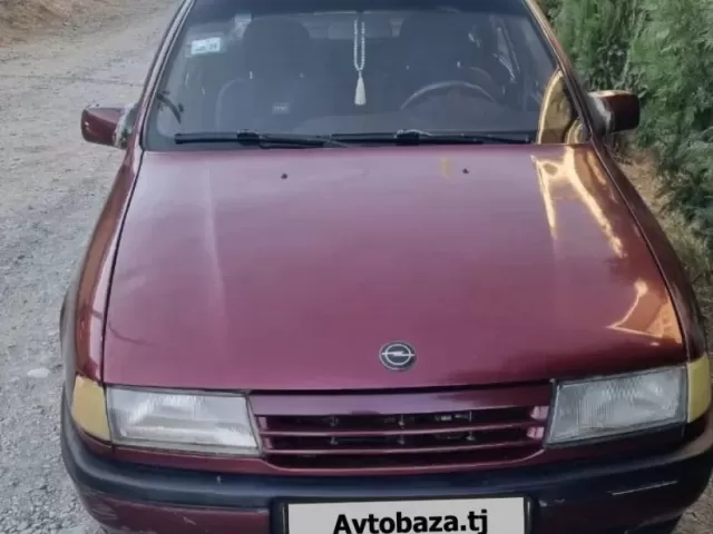 Opel Vectra A 1, avtobaza.tj