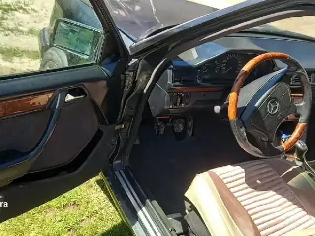 Mercedes-Benz W124, 1994 1, avtobaza.tj