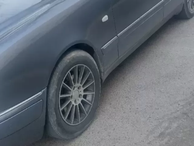 Mercedes-Benz E class, 1998 1, avtobaza.tj