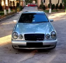 Mercedes-Benz E class, 1996 в Нурек
