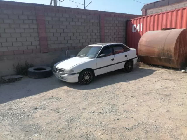 Opel Astra F, 1992 1, avtobaza.tj