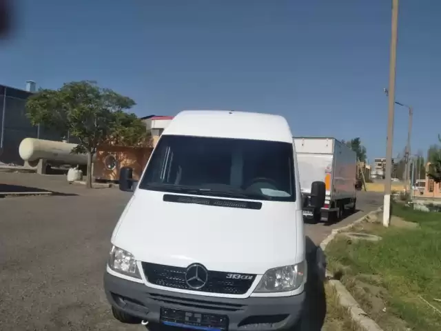 Грузовики Mercedes-Benz Sprinter, 2002 1, avtobaza.tj