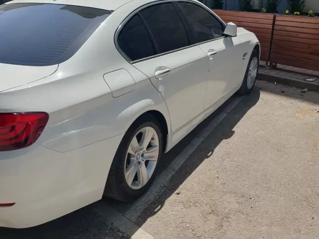 BMW 5 Series 518, 2012 1, avtobaza.tj