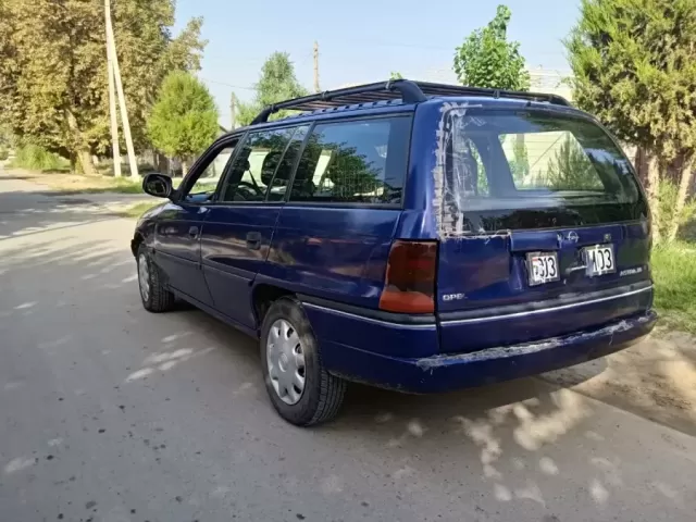 Opel Astra F 1, avtobaza.tj