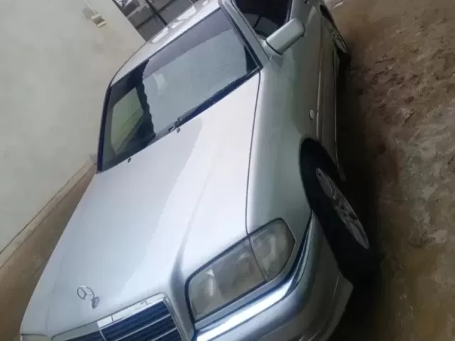 Mercedes-Benz C class, 1999 1, avtobaza.tj