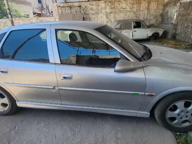 Opel Vectra B 1, avtobaza.tj