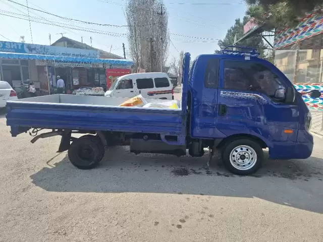 Kia Bongo, 2016 1, avtobaza.tj