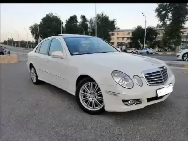 Mercedes-Benz E class, 2008 1, avtobaza.tj