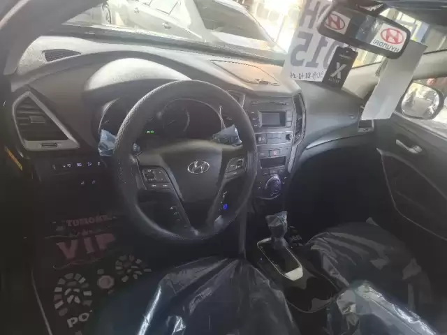 Hyundai Santa Fe, 2014 1, avtobaza.tj