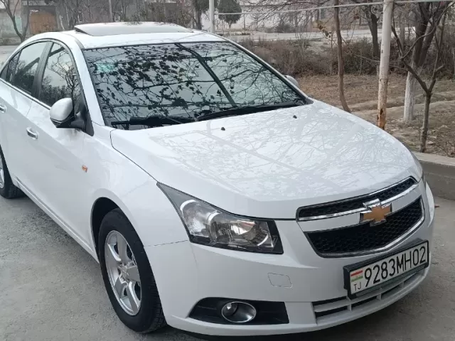 Chevrolet Cruze, 2011 1, avtobaza.tj