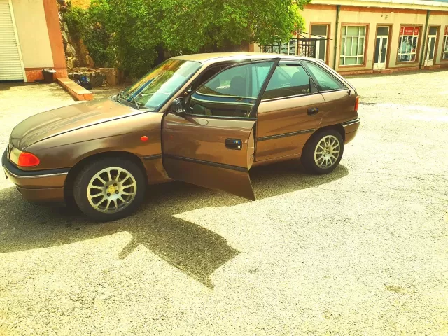 Opel Astra F 1, avtobaza.tj