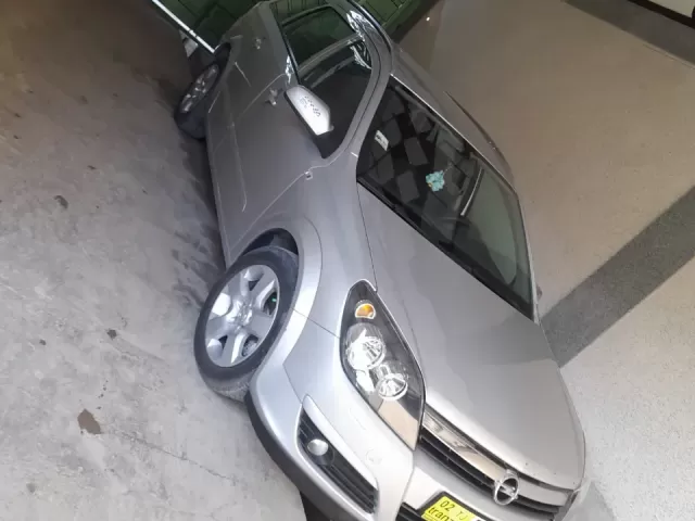 Opel Astra H 1, avtobaza.tj