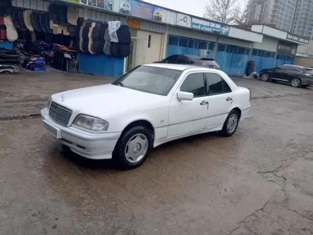 Mercedes-Benz C class 1, avtobaza.tj