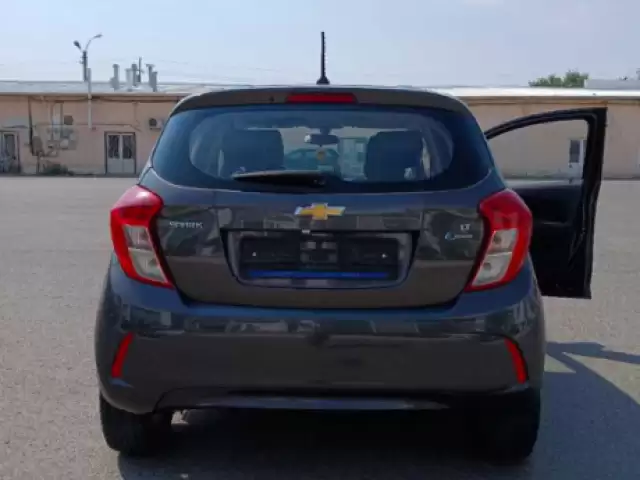 Chevrolet Spark, 2015 1, avtobaza.tj