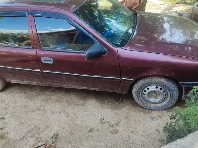 Opel Vectra A, 1992 1, avtobaza.tj