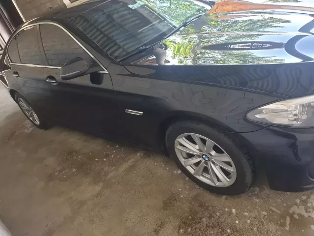 BMW 5 Series 520 1, avtobaza.tj