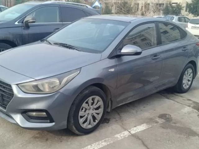 Hyundai Solaris 1, avtobaza.tj