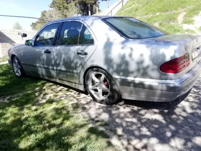 Mercedes-Benz E class, 1998 1, avtobaza.tj