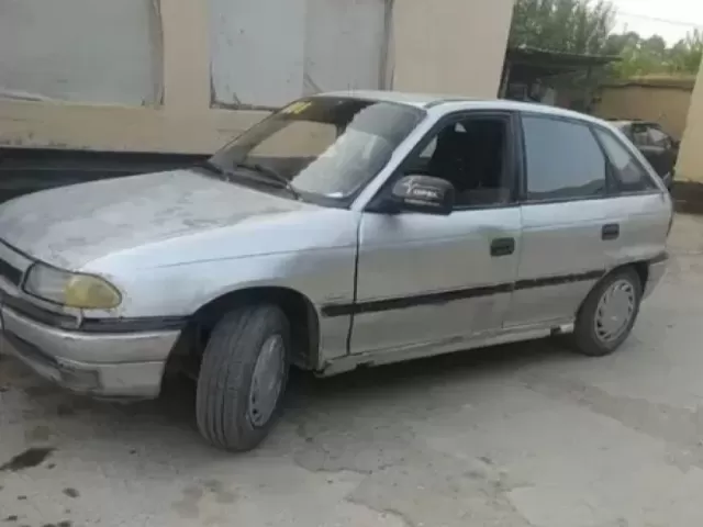 Opel Astra F 1, avtobaza.tj