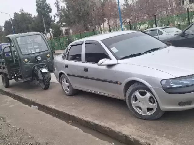 Opel Vectra B, 1998 1, avtobaza.tj