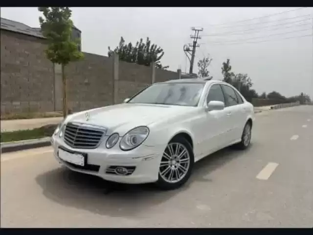 Mercedes-Benz E class, 2008 1, avtobaza.tj