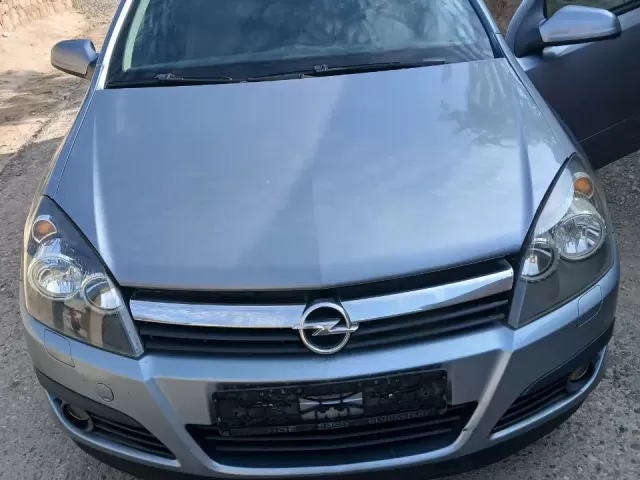 Opel Astra H 1, avtobaza.tj