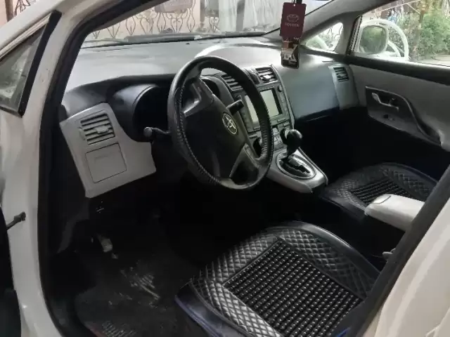Toyota Mark X ZiO, 2007 1, avtobaza.tj