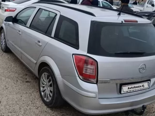 Opel Astra H 1, avtobaza.tj