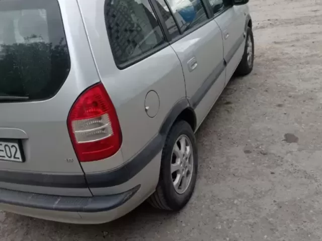 Opel Zafira 1, avtobaza.tj