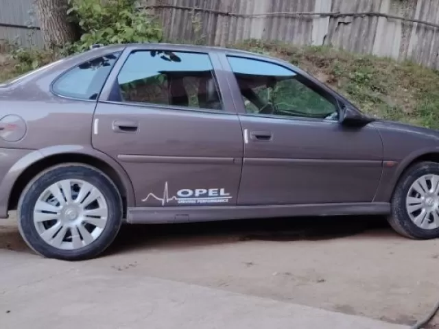 Opel Vectra B 1, avtobaza.tj