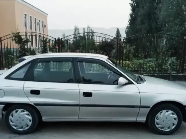 Opel Astra F 1, avtobaza.tj