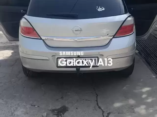 Opel Astra H, 2010 1, avtobaza.tj