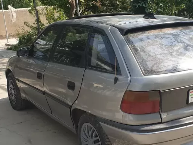 Opel Astra F 1, avtobaza.tj