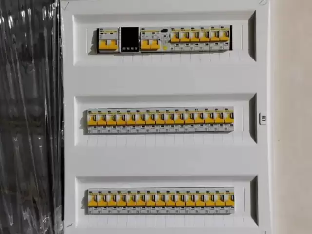 Установка зарядка электромобиль 1, farmo.tj