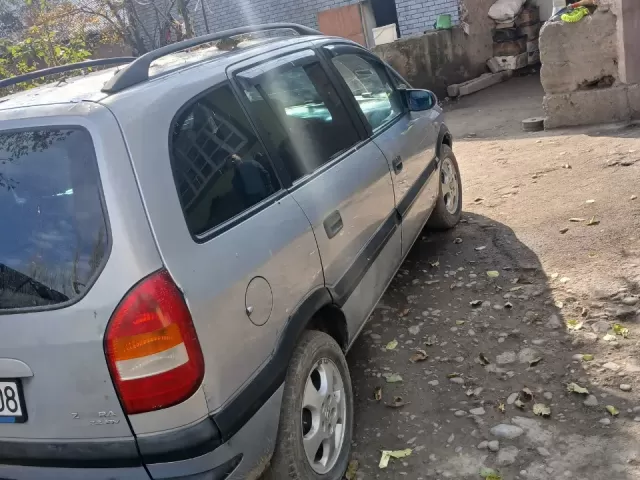 Opel Zafira 1, avtobaza.tj