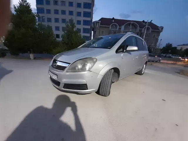 Opel Zafira 1, avtobaza.tj